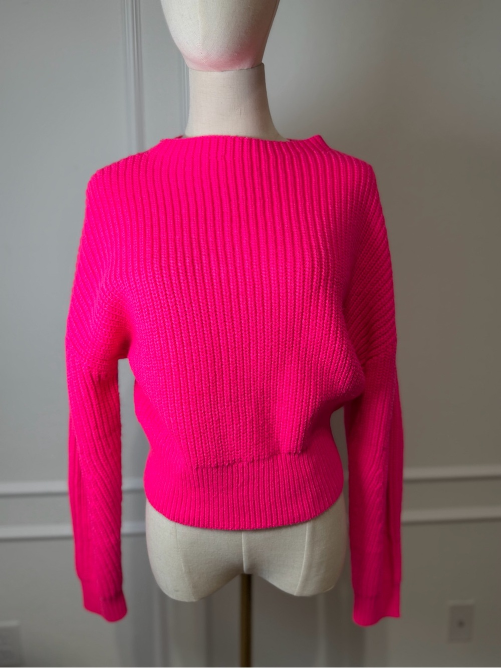 Zara Neon Pink Ribbed Crew Neck Sweater